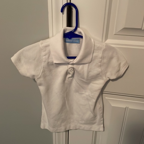 MONDAY’S CHILD POLO 👕 SHIRT - Picture 5 of 9